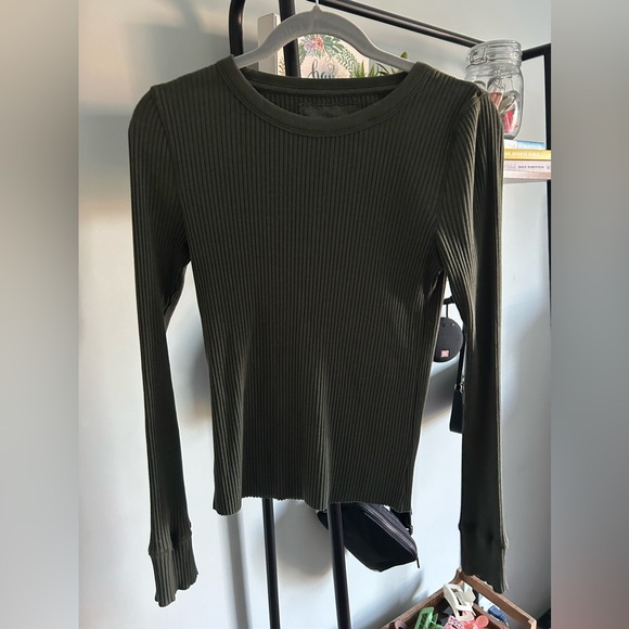 Aerie ribbed long sleeve - Picture 2 of 3